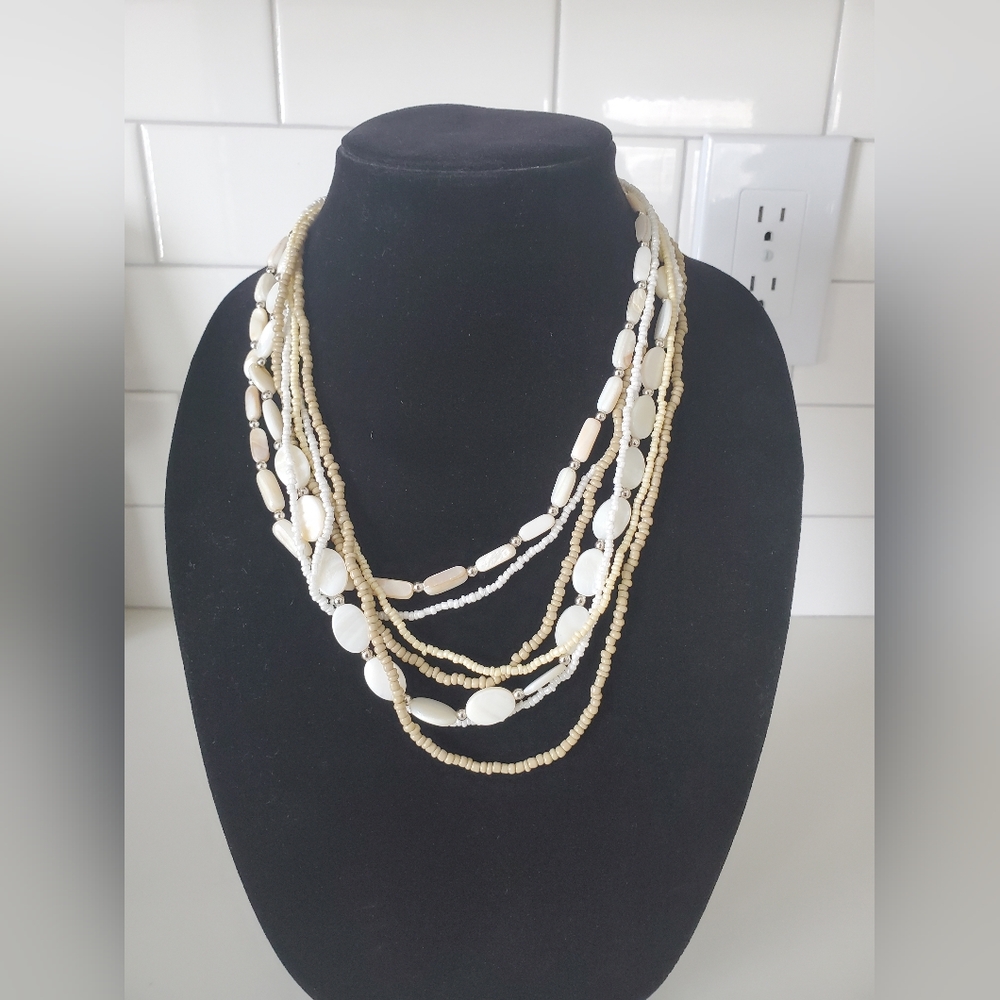 NWOT Christopher And Banks Women's Cream/White Rock/Bead Necklace Lobster Clasp